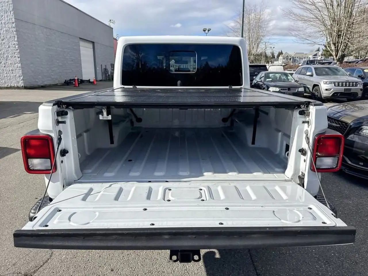 Jeep Gladiator снимка Jeep Gladiator