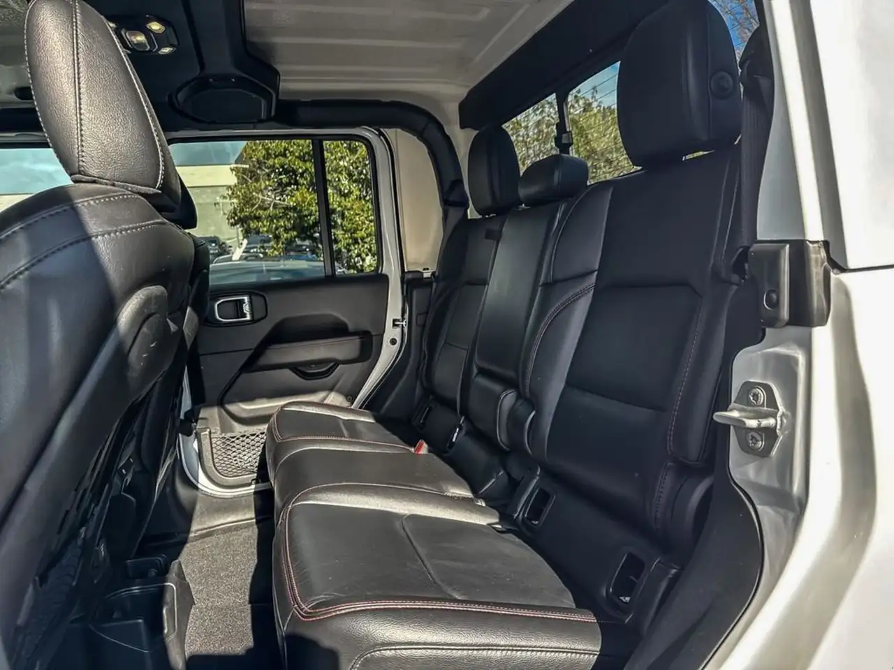 Jeep Gladiator снимка Jeep Gladiator