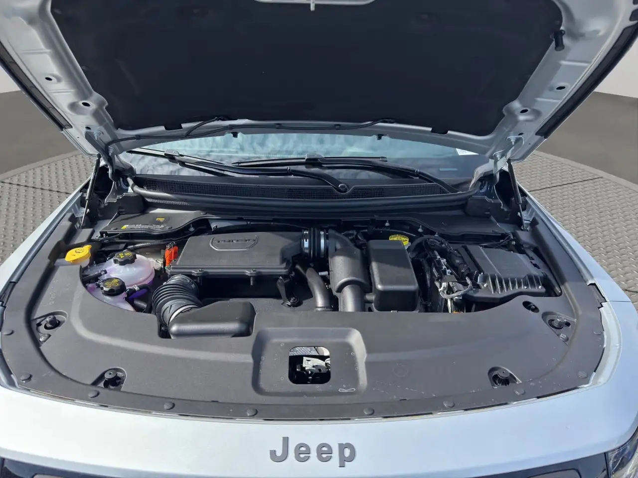 Jeep Cherokee снимка Jeep Cherokee