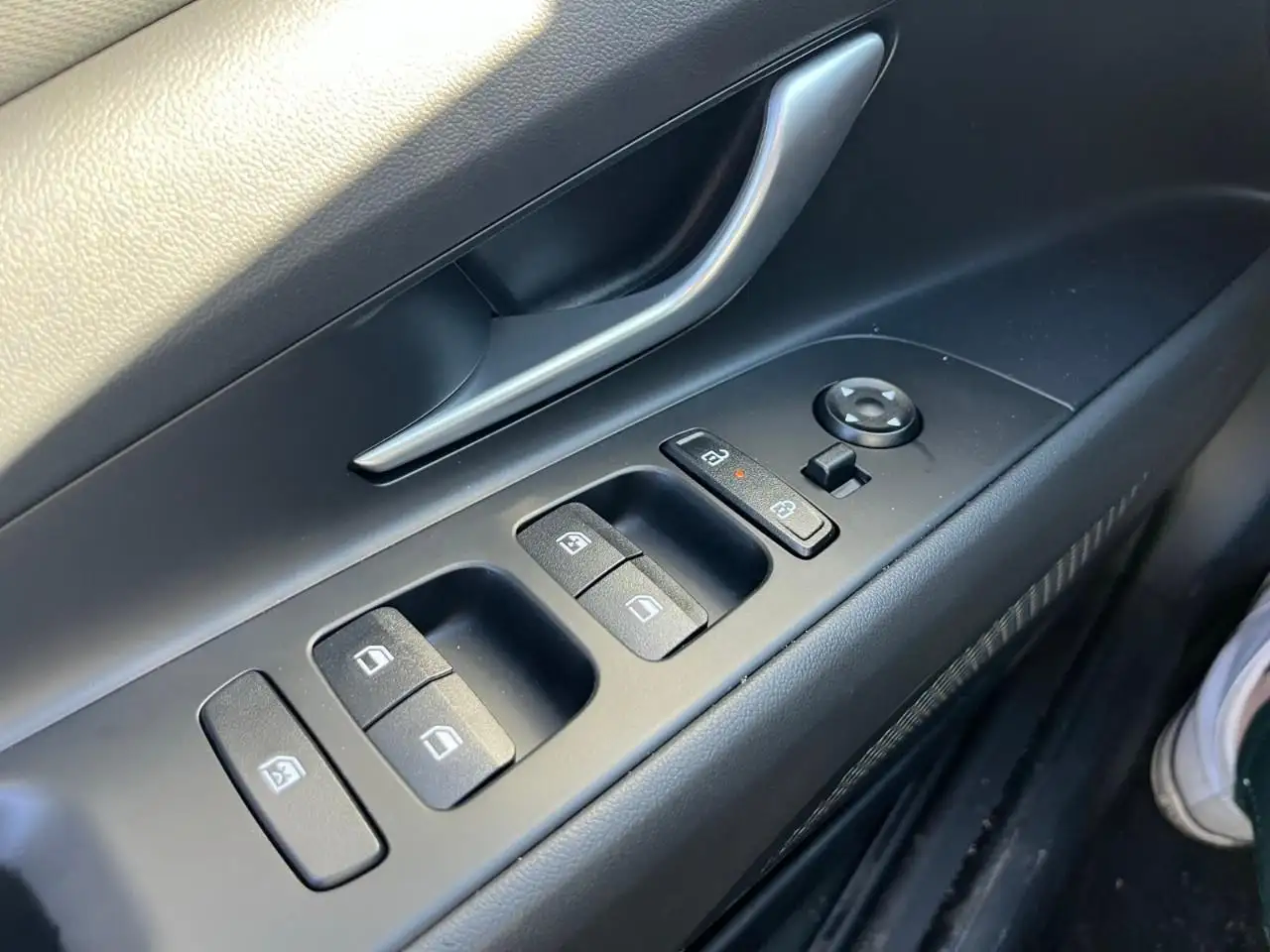 Hyundai ELANTRA снимка Hyundai ELANTRA