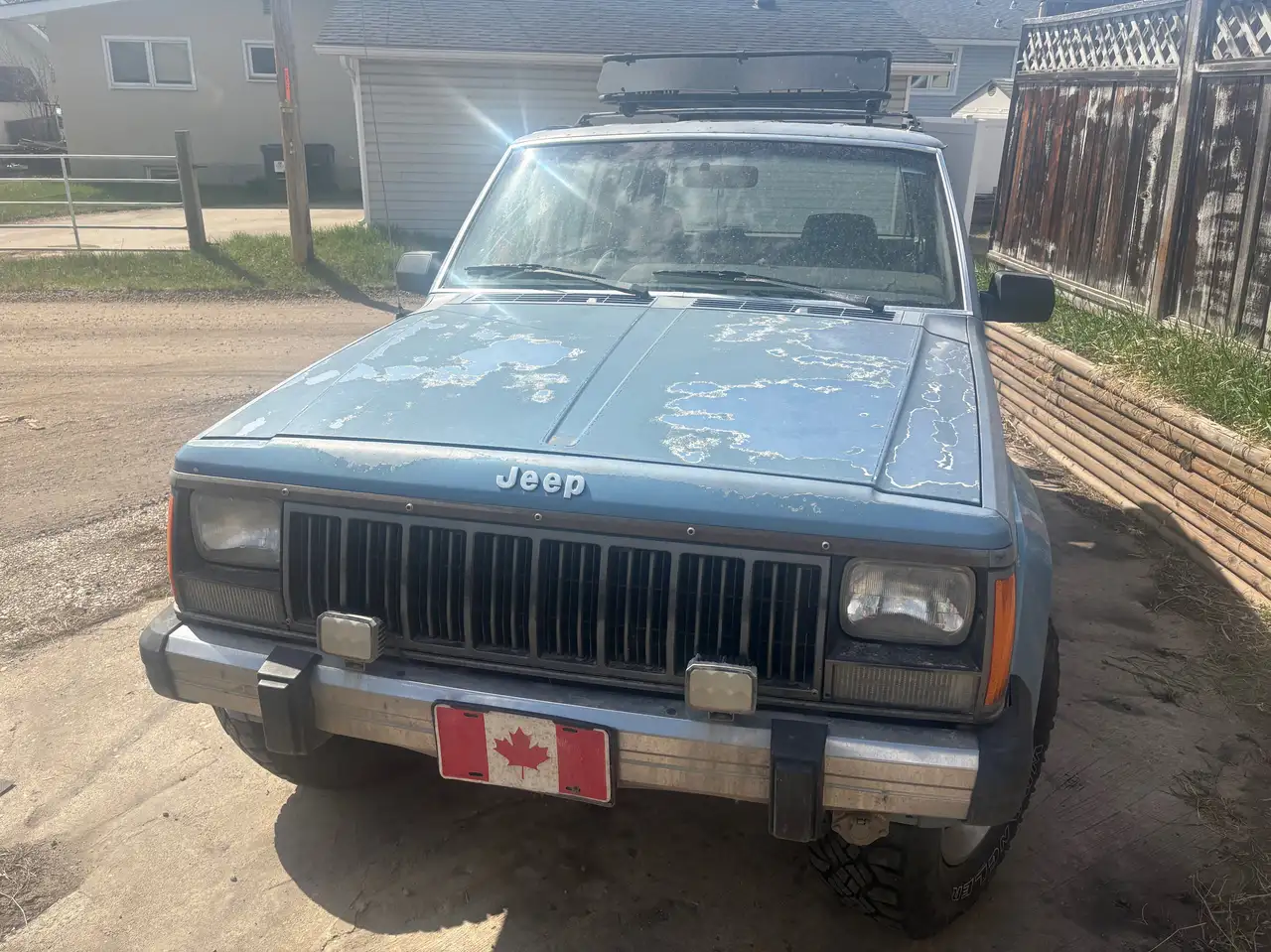 Jeep Cherokee photo Jeep Cherokee