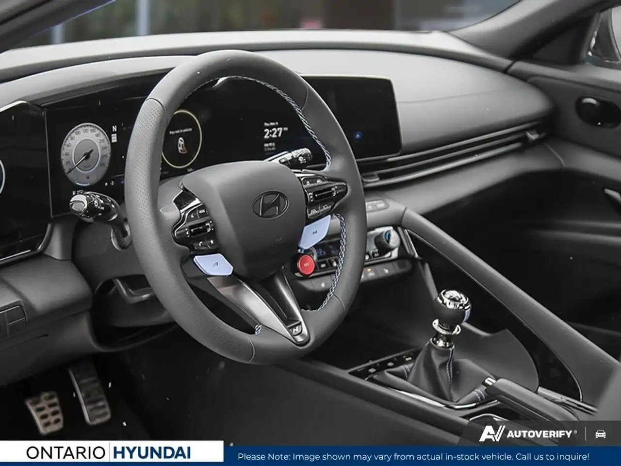 Hyundai ELANTRA снимка Hyundai ELANTRA