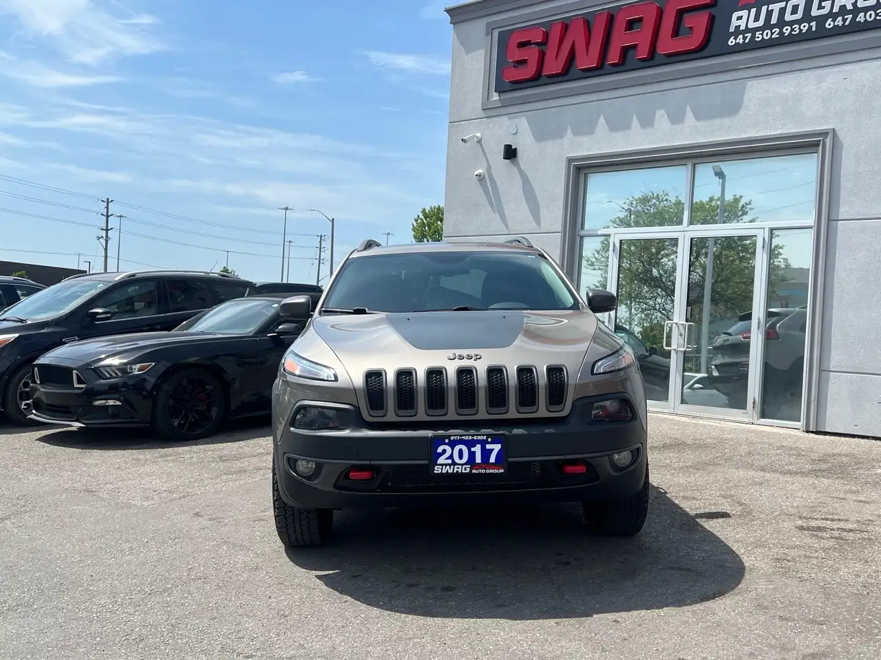 Jeep Cherokee photo Jeep Cherokee