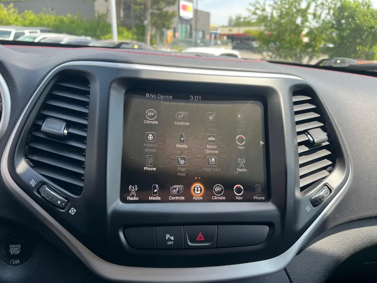 Jeep Cherokee photo Jeep Cherokee