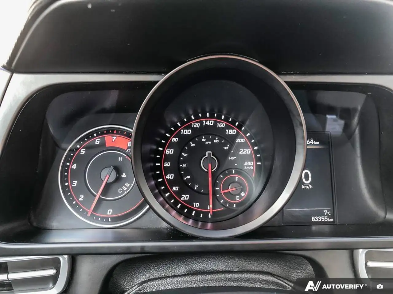 Hyundai ELANTRA снимка Hyundai ELANTRA