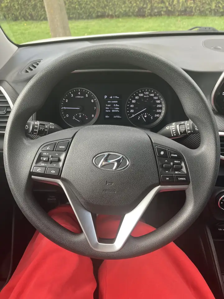 Hyundai TUCSON снимка Hyundai TUCSON