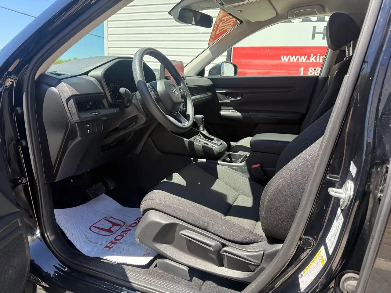 Honda CR-V photo Honda CR-V