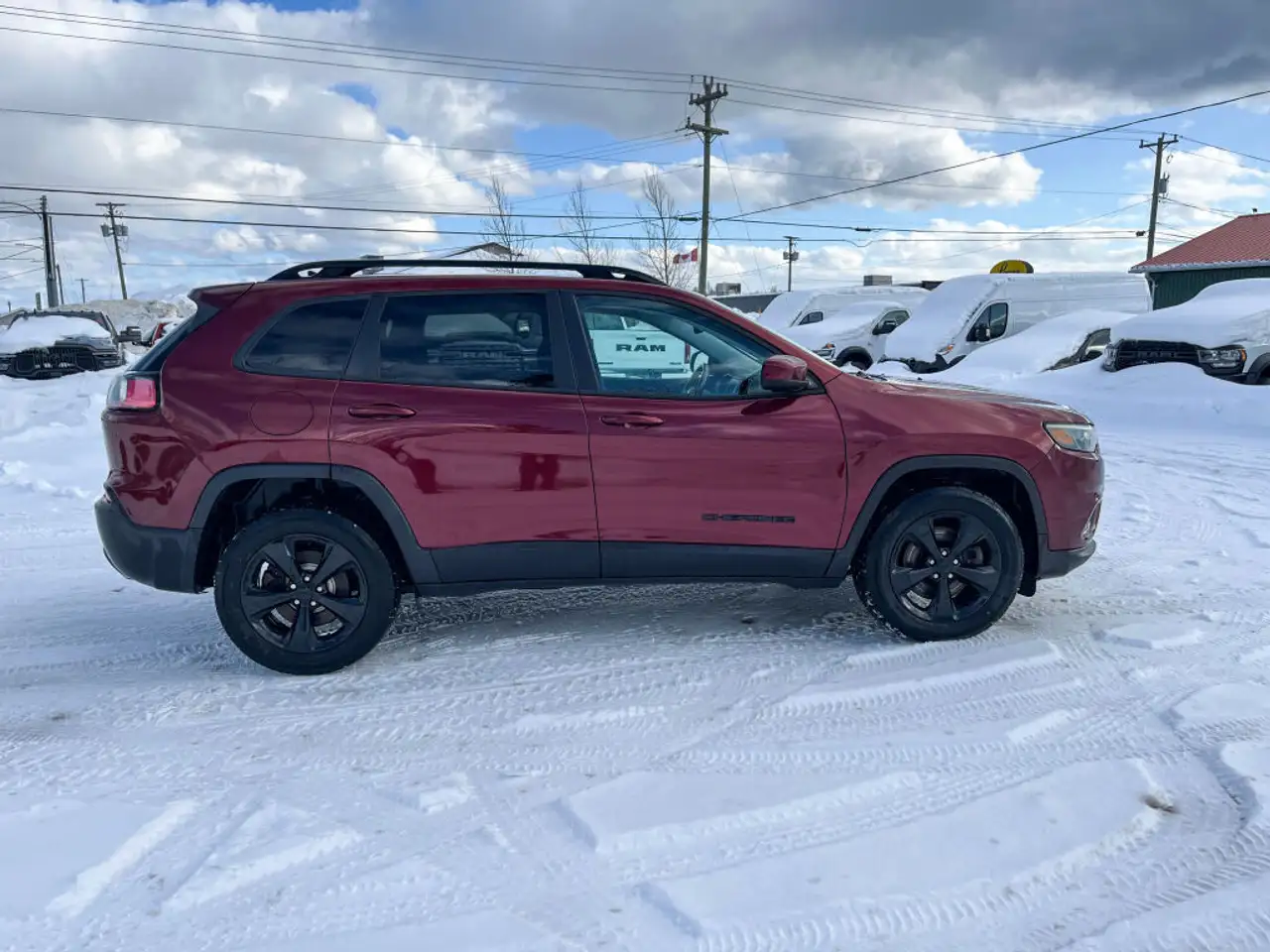 Jeep Cherokee снимка Jeep Cherokee