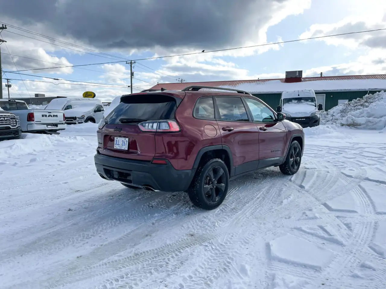 Jeep Cherokee снимка Jeep Cherokee