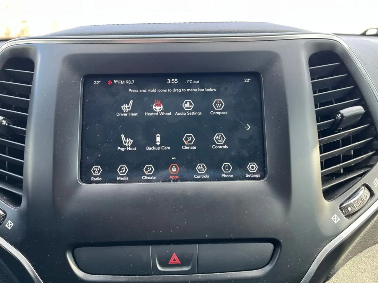 Jeep Cherokee снимка Jeep Cherokee