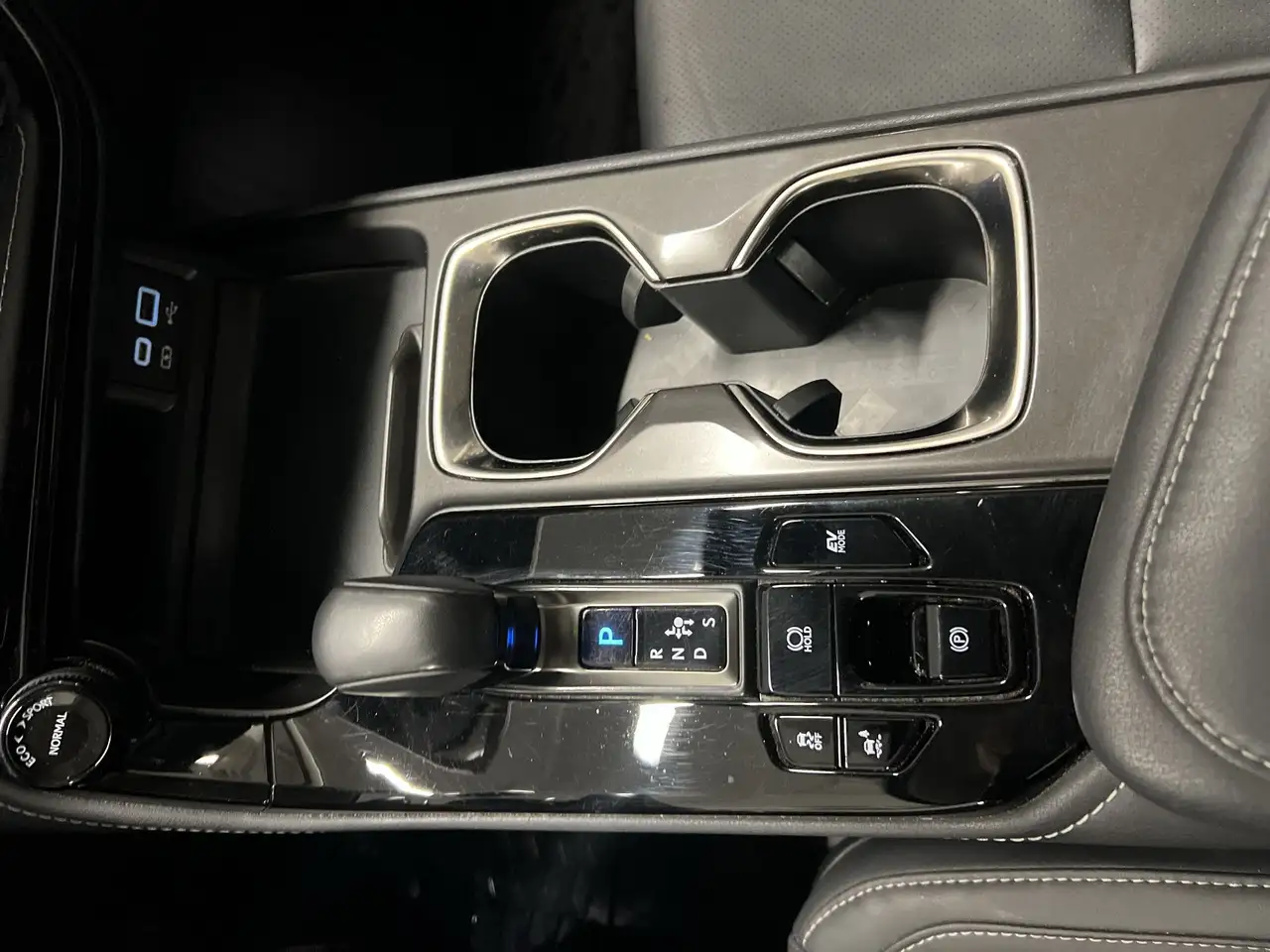 Lexus NX снимка Lexus NX
