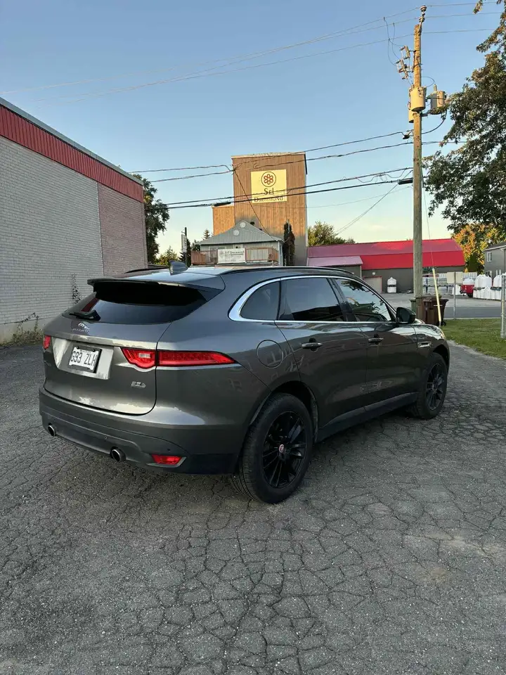 Jaguar F-Pace fotografie Jaguar F-Pace