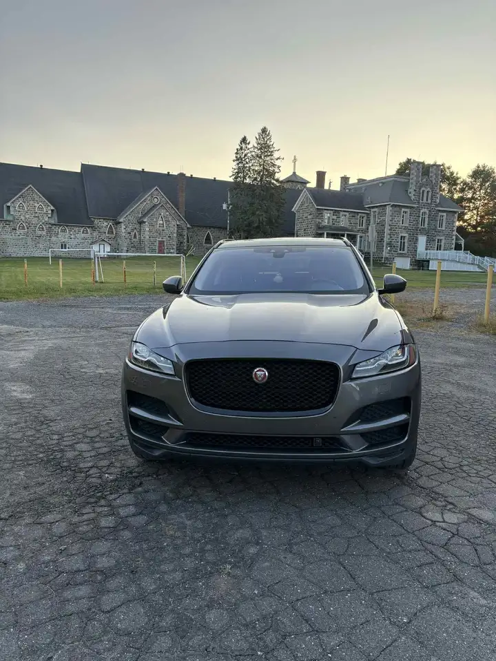 Jaguar F-Pace fotografie Jaguar F-Pace