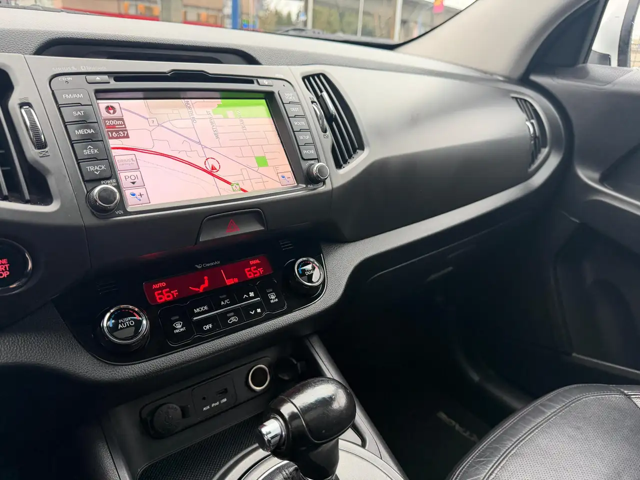 Kia Sportage снимка Kia Sportage