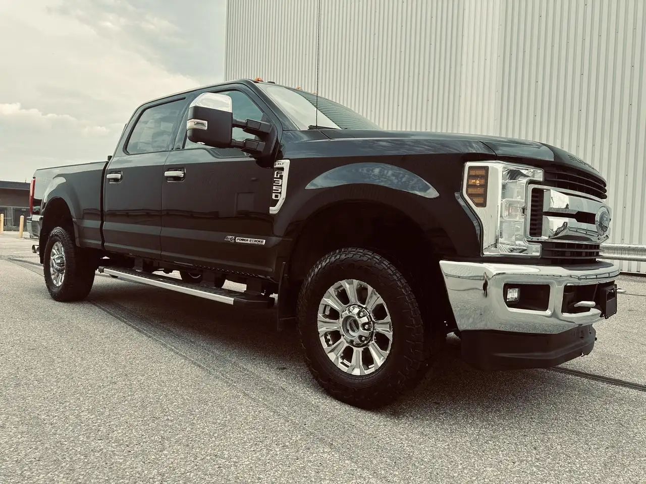 Ford F 350 снимка Ford F 350