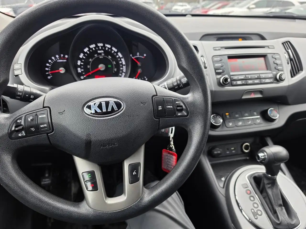 Kia Sportage снимка Kia Sportage