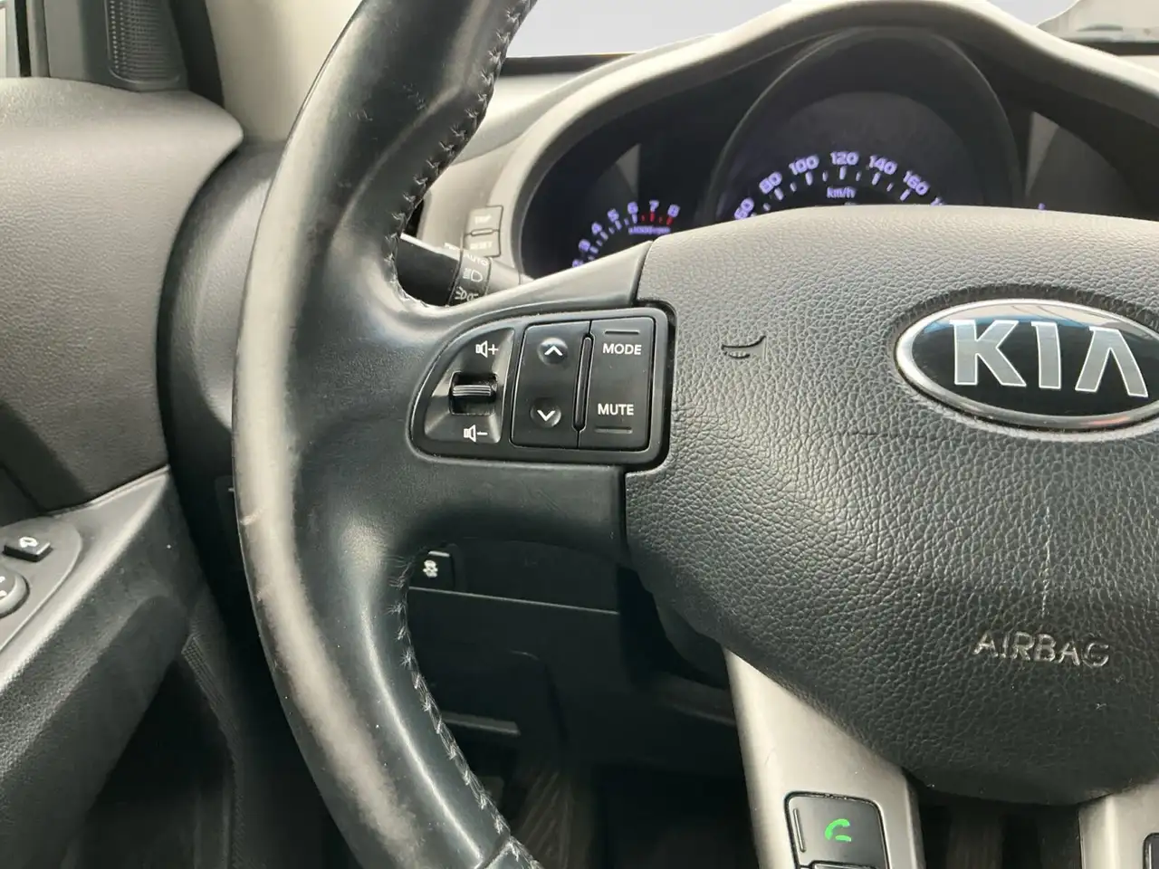 Kia Sportage снимка Kia Sportage