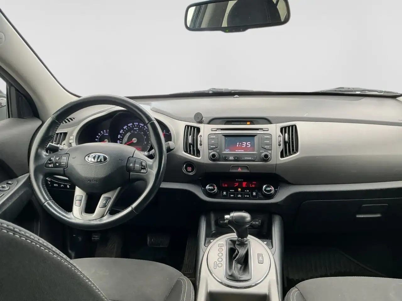 Kia Sportage снимка Kia Sportage