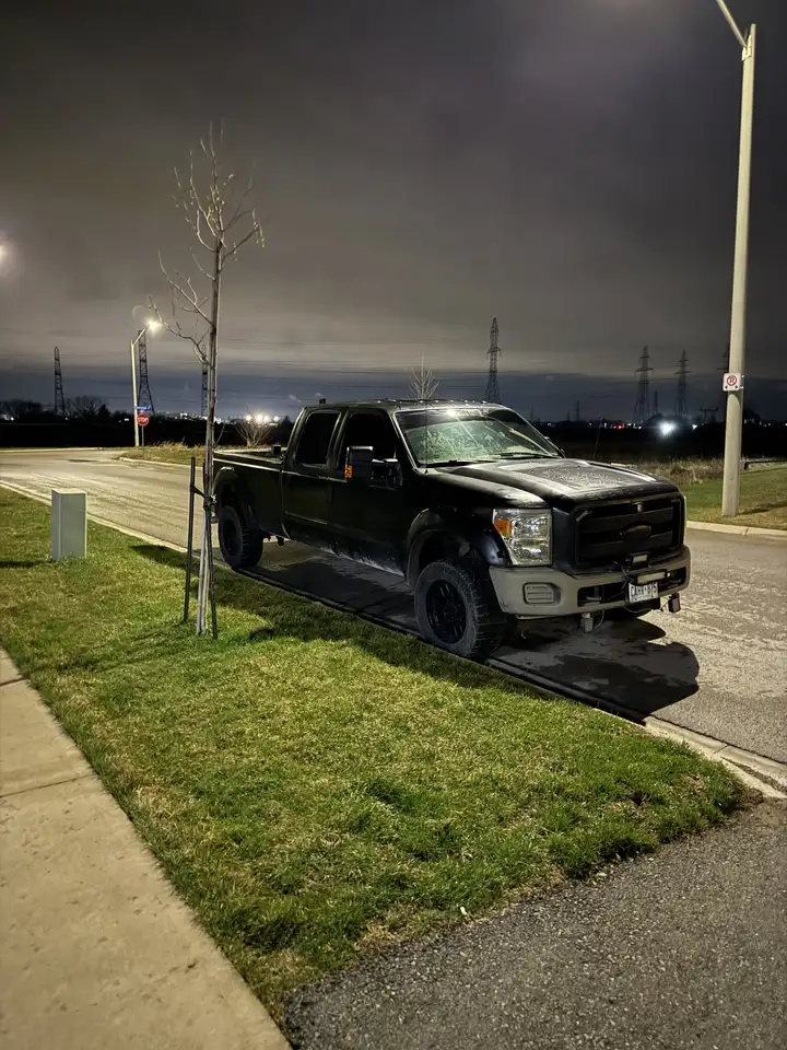 Ford F 350 снимка Ford F 350
