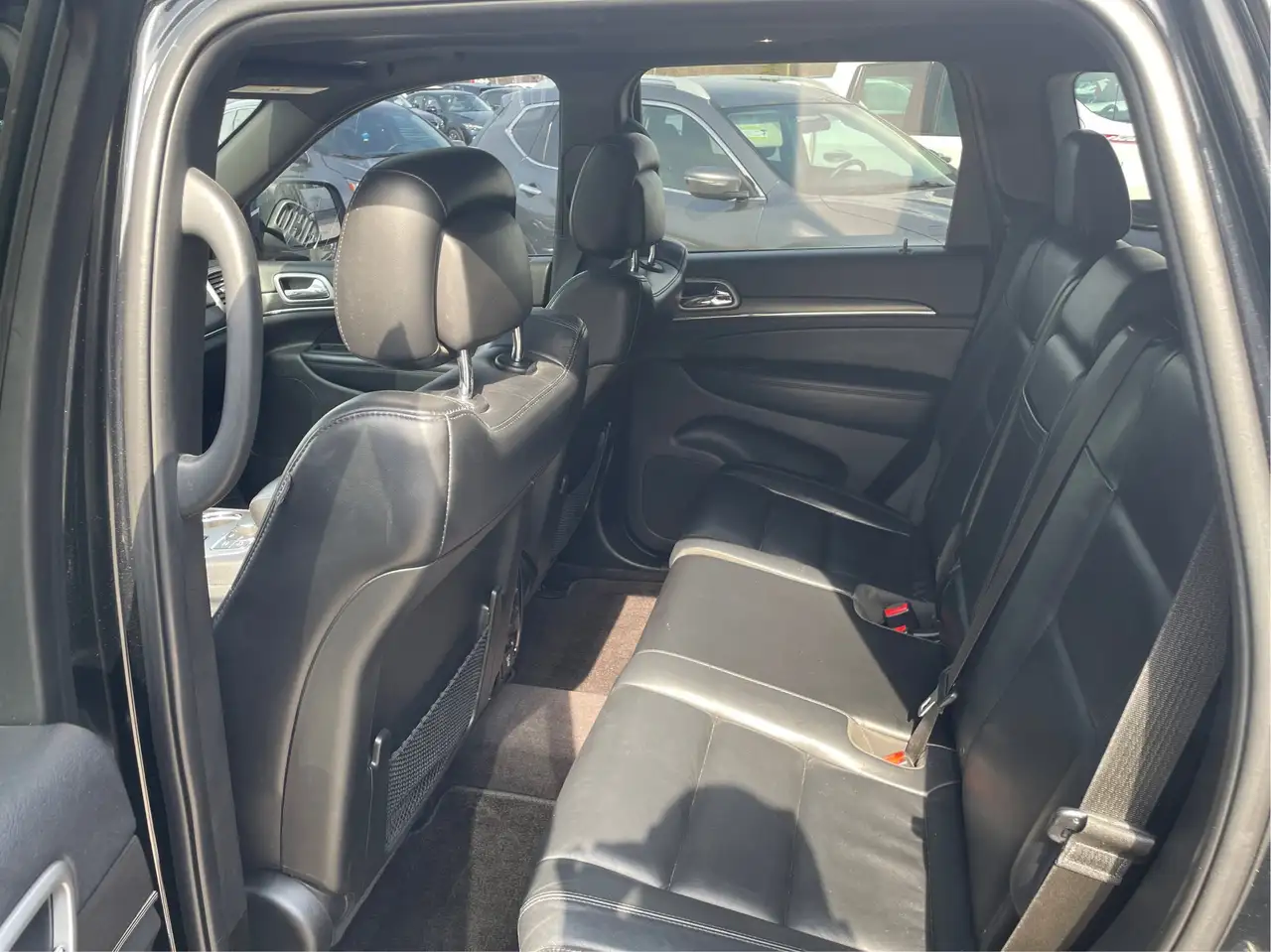 Jeep Grand Cherokee photo Jeep Grand Cherokee