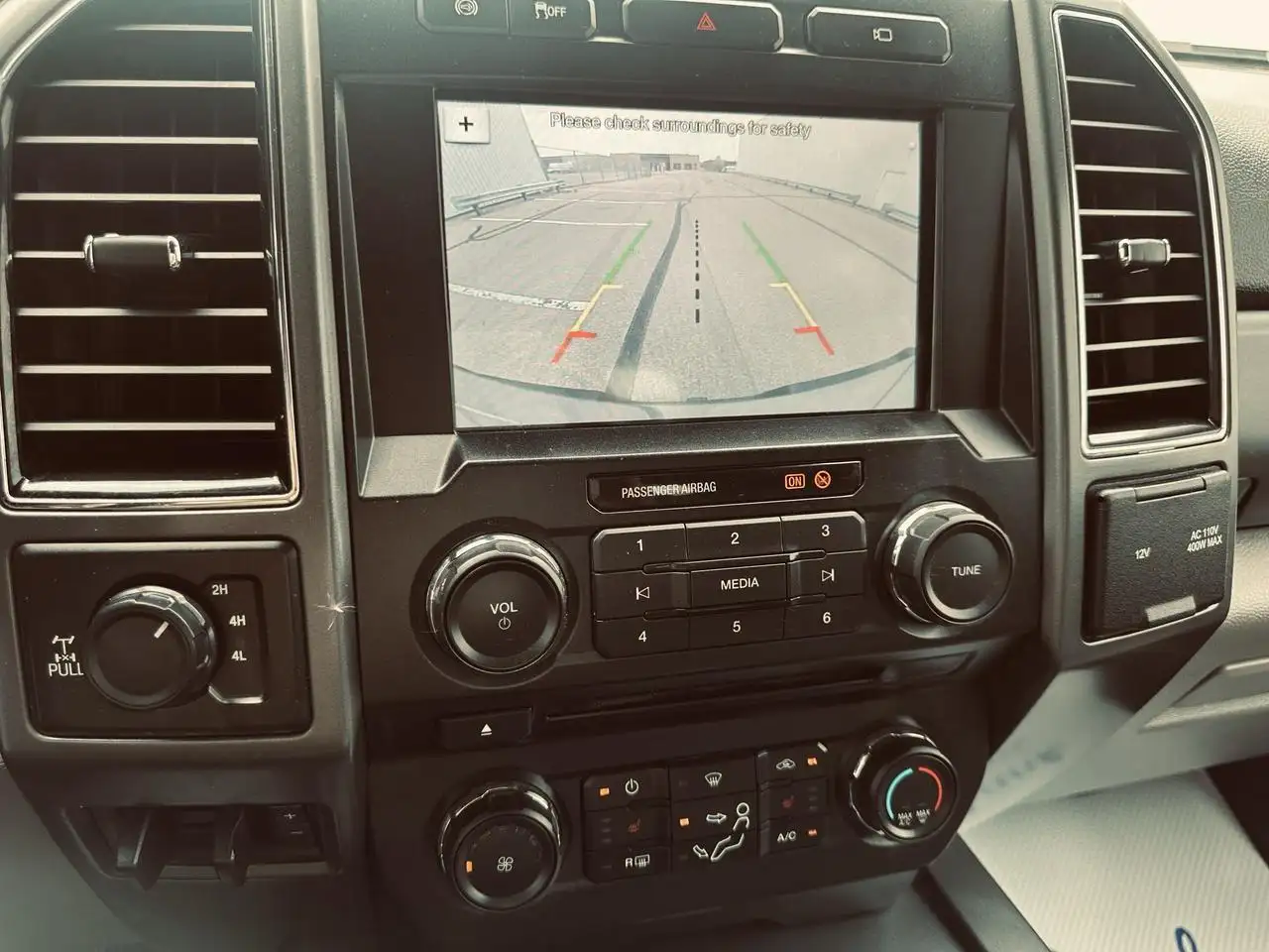 Ford F 350 снимка Ford F 350