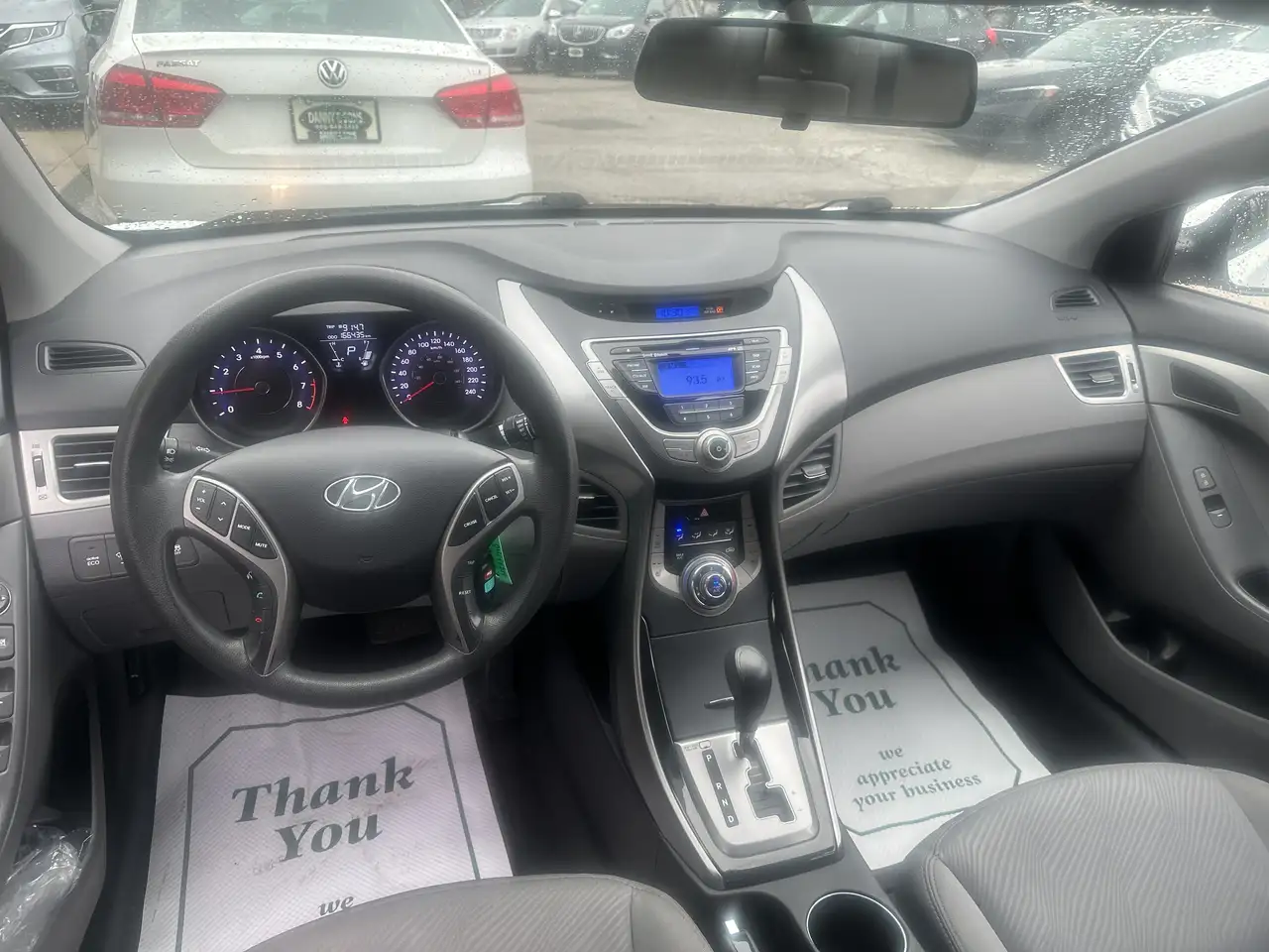 Hyundai ELANTRA снимка Hyundai ELANTRA
