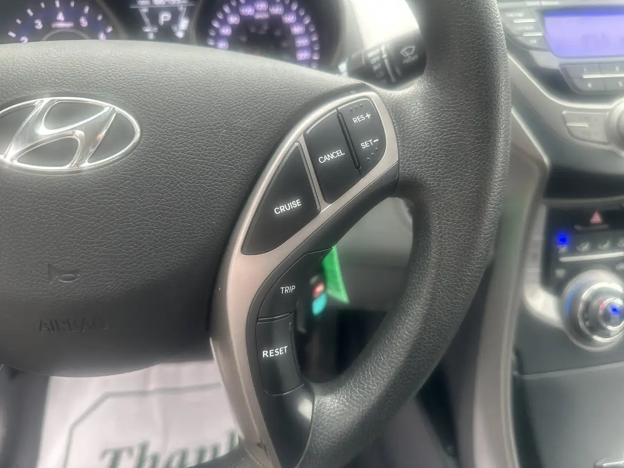 Hyundai ELANTRA снимка Hyundai ELANTRA