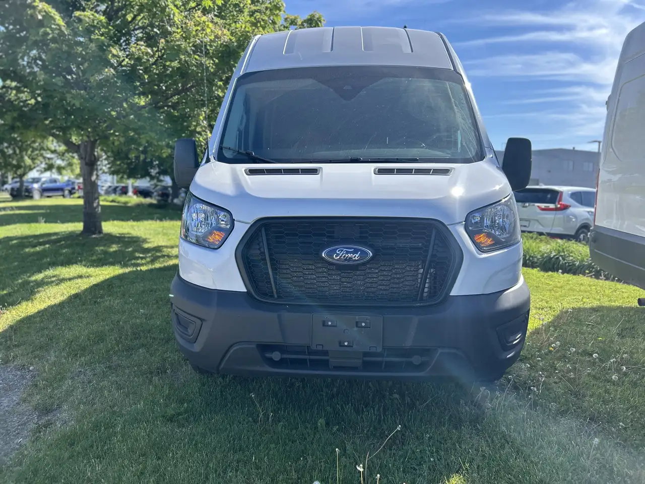 Ford Transit Cargo Van снимка Ford Transit Cargo Van