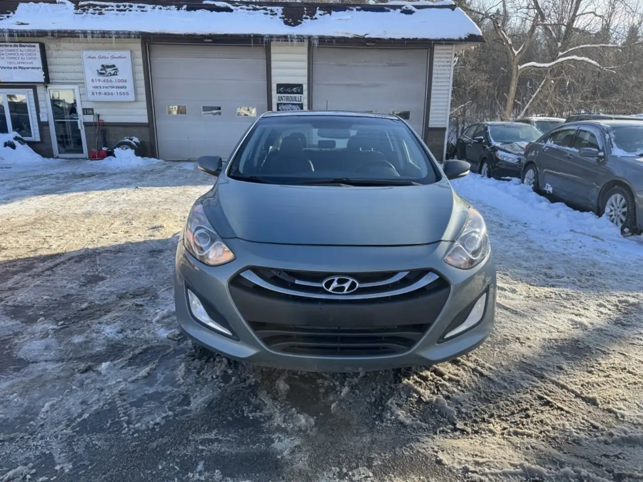 Hyundai ELANTRA снимка Hyundai ELANTRA