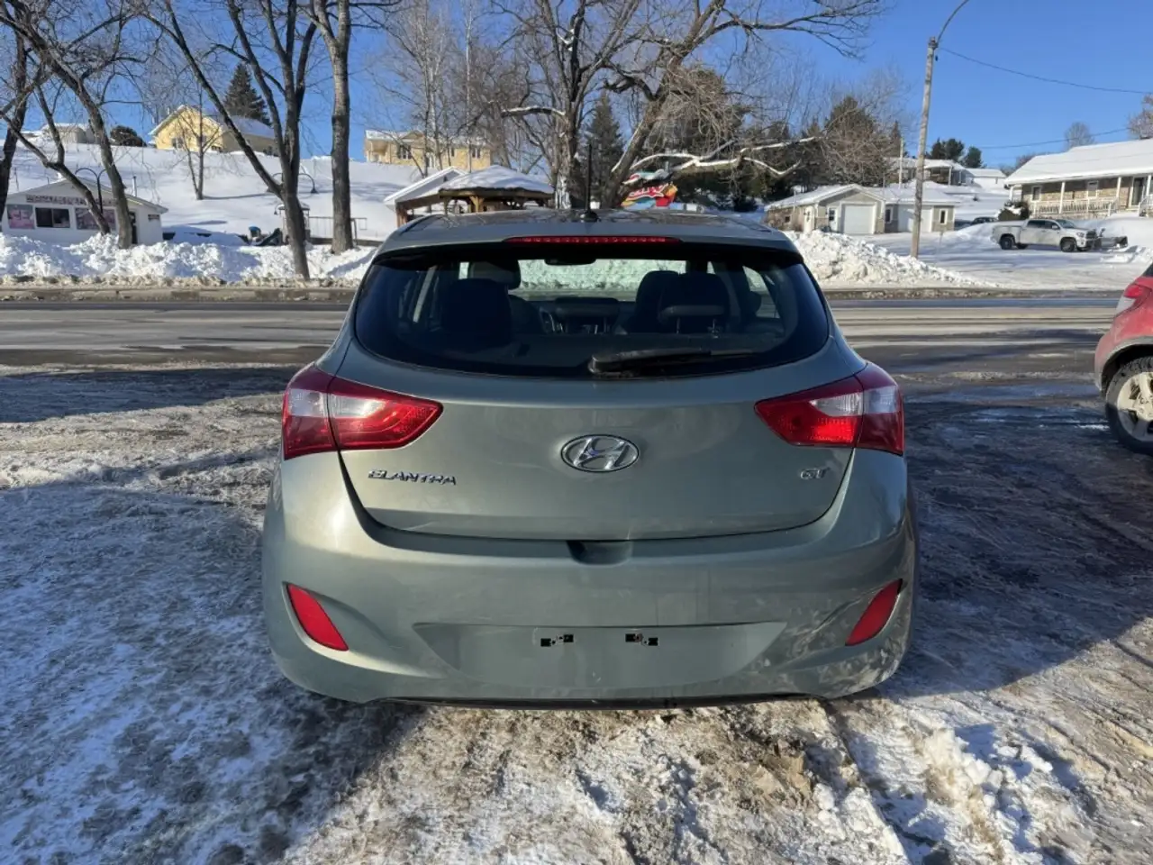 Hyundai ELANTRA снимка Hyundai ELANTRA