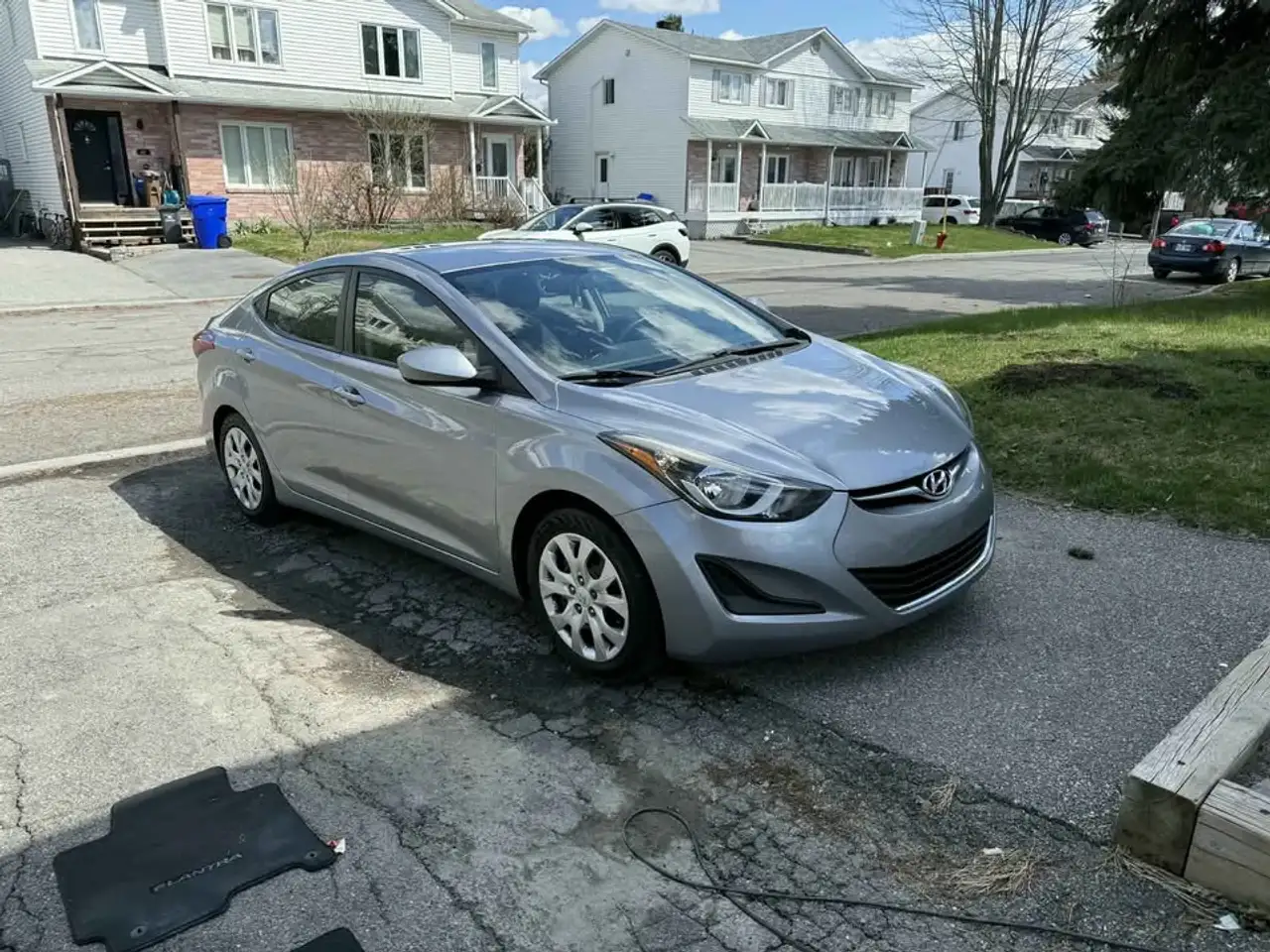 Hyundai ELANTRA снимка Hyundai ELANTRA