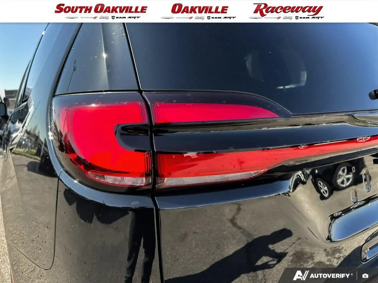 Chrysler Pacifica photo Chrysler Pacifica