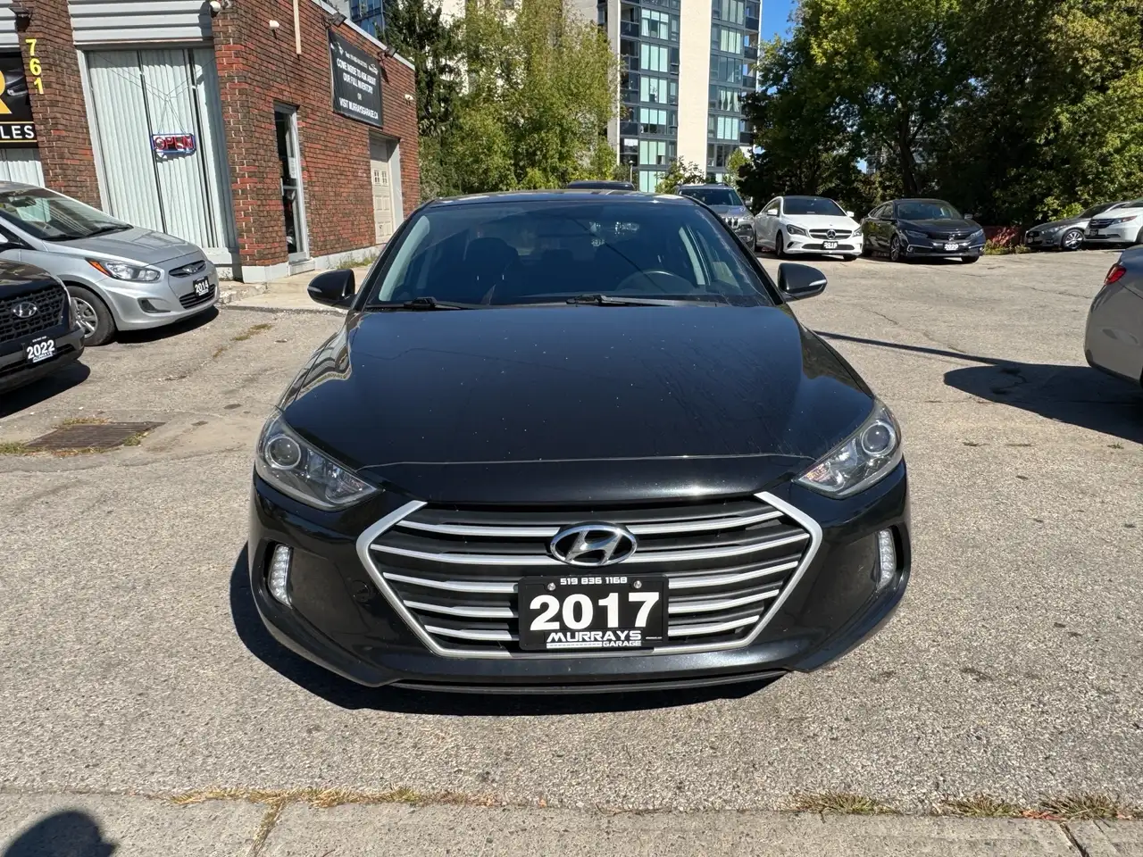 Hyundai ELANTRA fotografie Hyundai ELANTRA