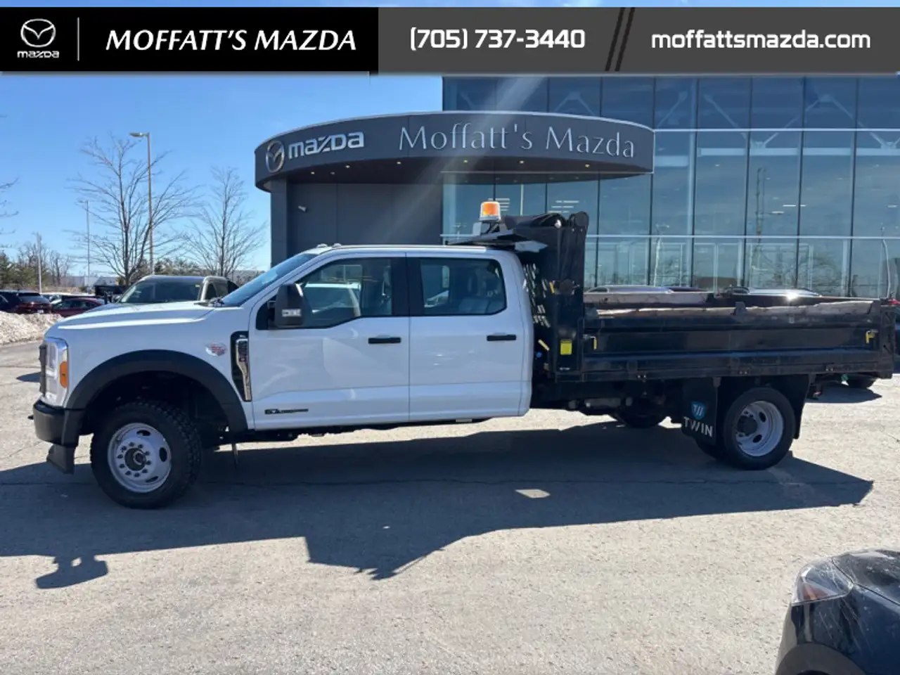 Ford F-550 Super Duty снимка Ford F-550 Super Duty