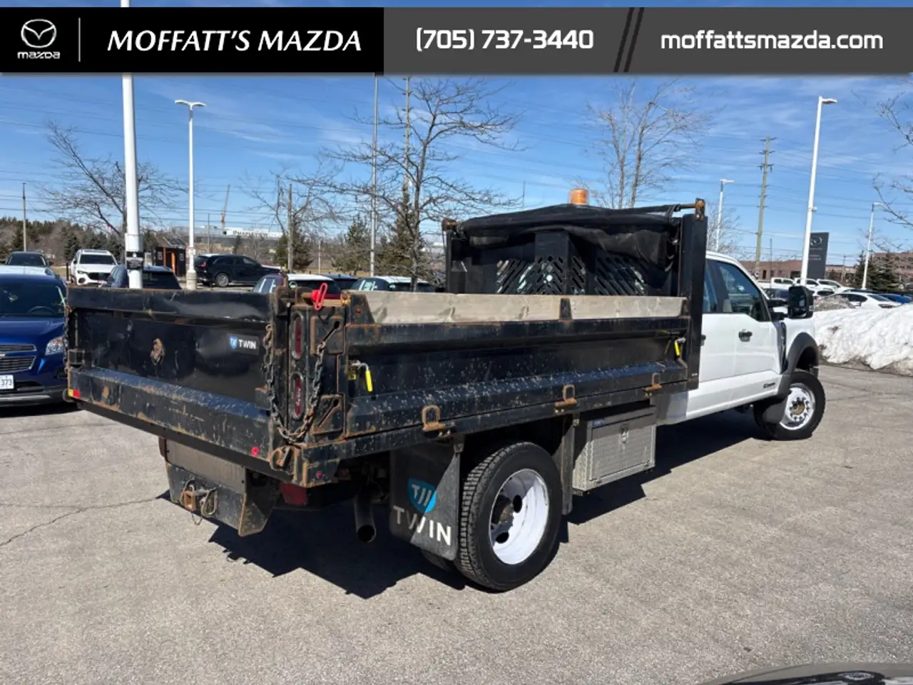 Ford F-550 Super Duty снимка Ford F-550 Super Duty