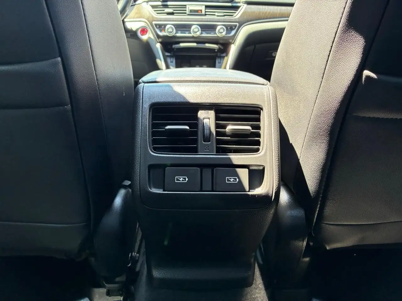 Honda Accord снимка Honda Accord
