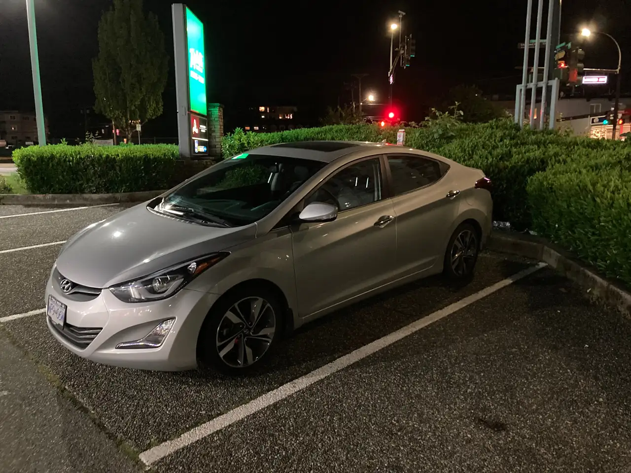 Hyundai ELANTRA fotografie Hyundai ELANTRA