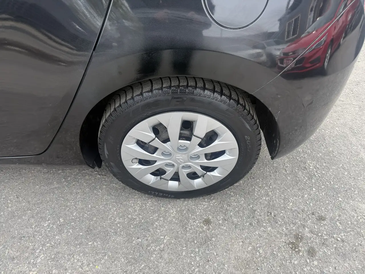 Hyundai ELANTRA снимка Hyundai ELANTRA