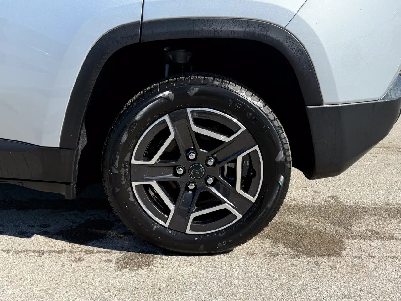Jeep Cherokee photo Jeep Cherokee