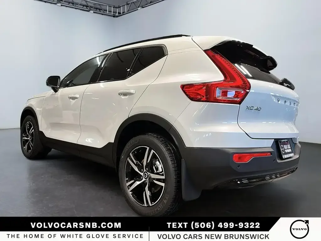 Volvo XC40 photo Volvo XC40