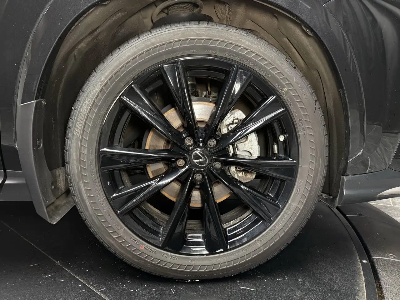 Lexus NX fotografie Lexus NX