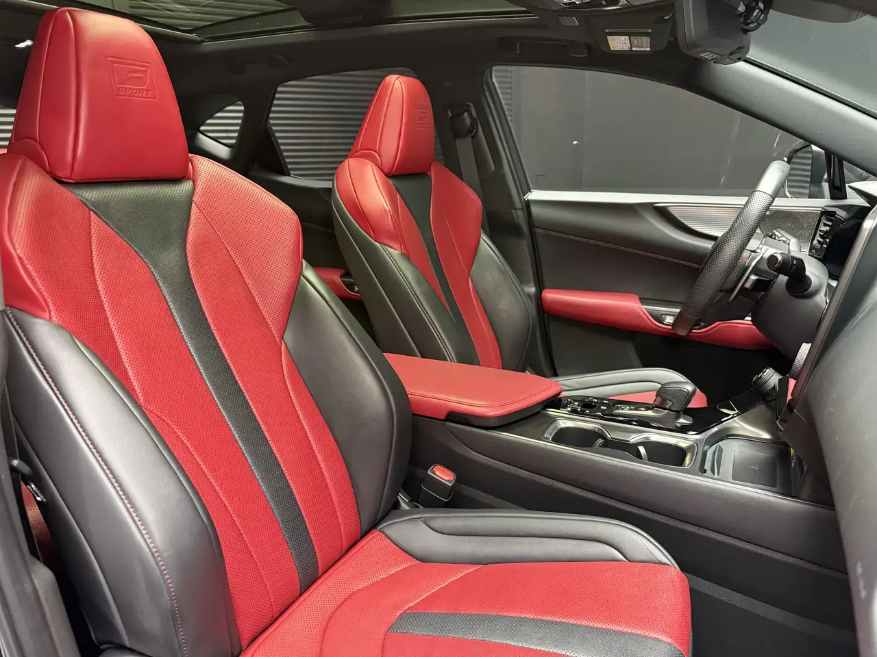 Lexus NX fotografie Lexus NX