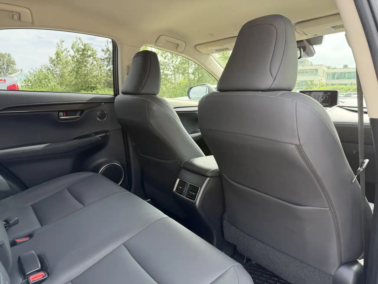 Lexus NX fotografie Lexus NX