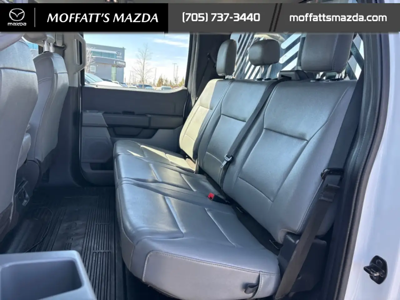 Ford F-550 Super Duty снимка Ford F-550 Super Duty