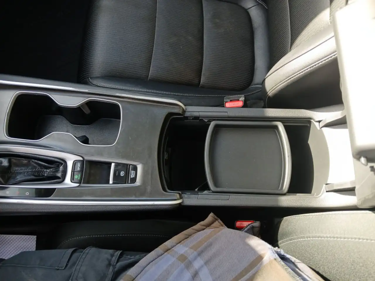 Honda Accord photo Honda Accord