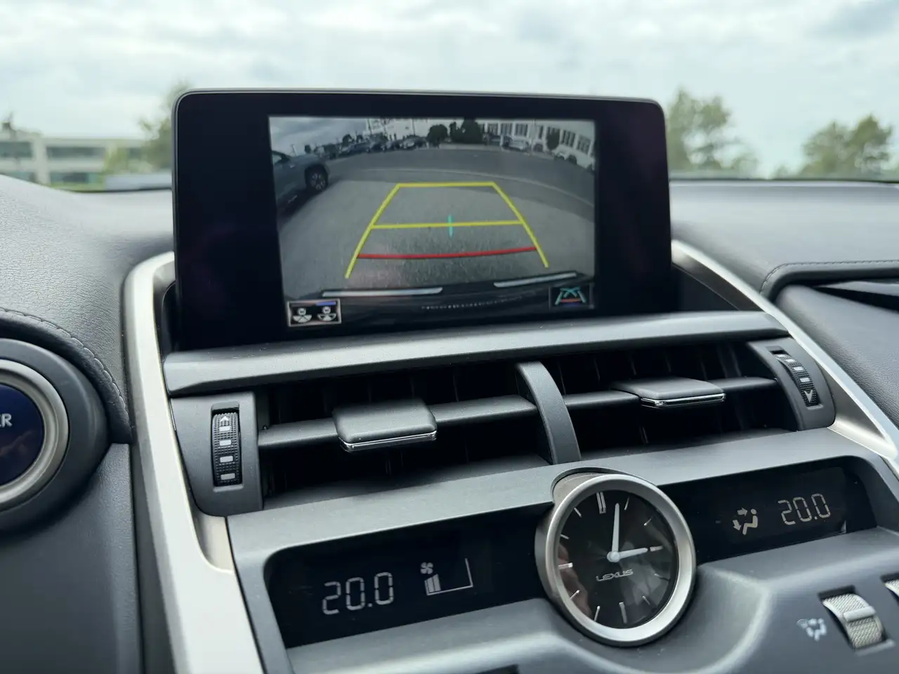 Lexus NX fotografie Lexus NX