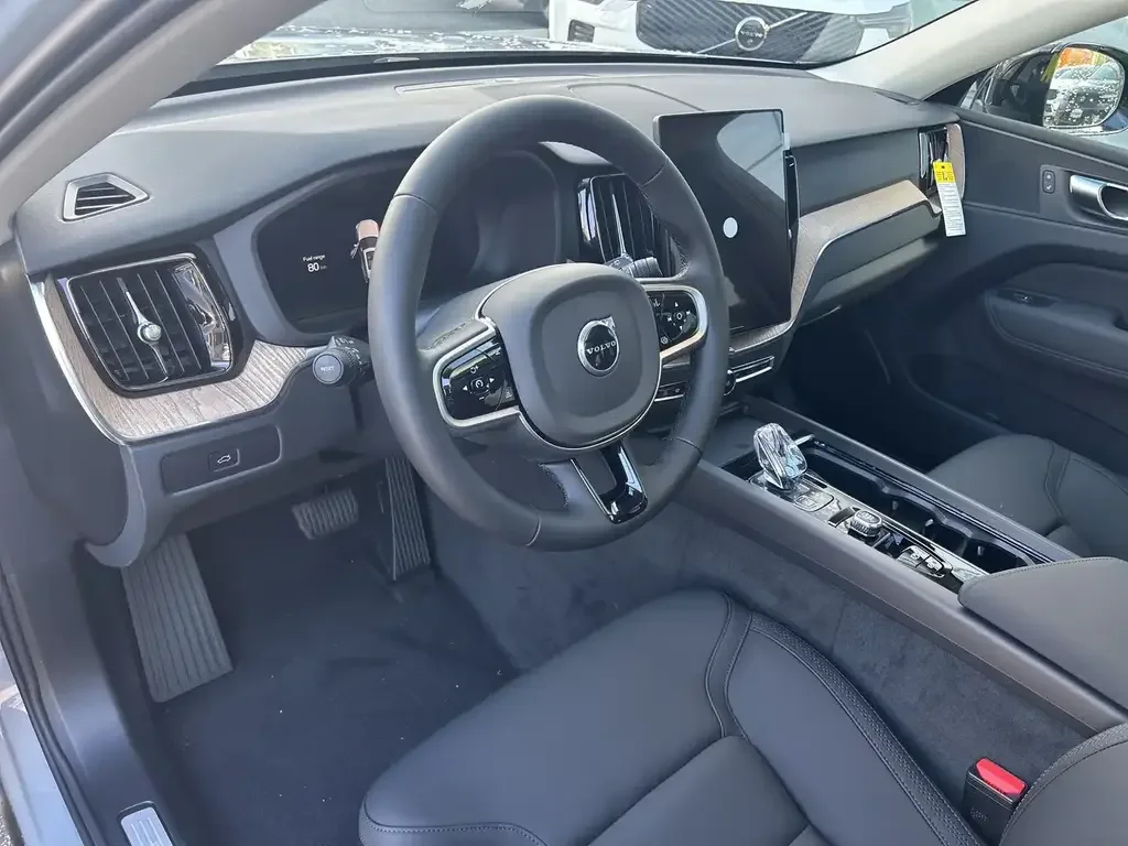 Volvo XC60 снимка Volvo XC60
