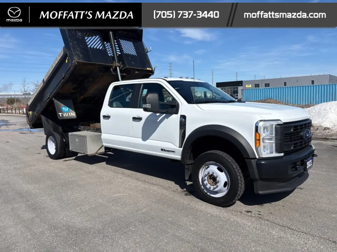 Ford F-550 Super Duty снимка Ford F-550 Super Duty
