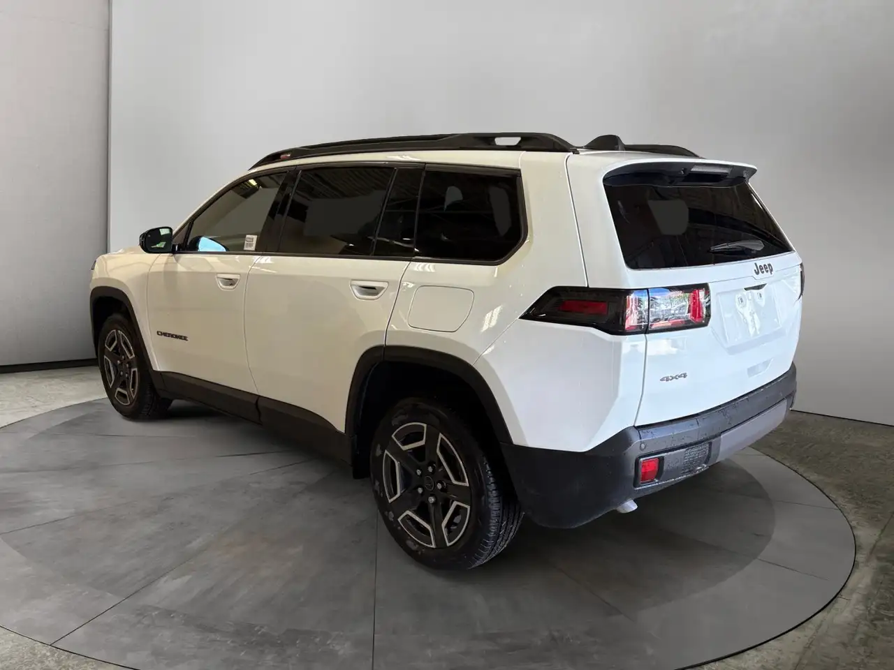 Jeep Cherokee photo Jeep Cherokee
