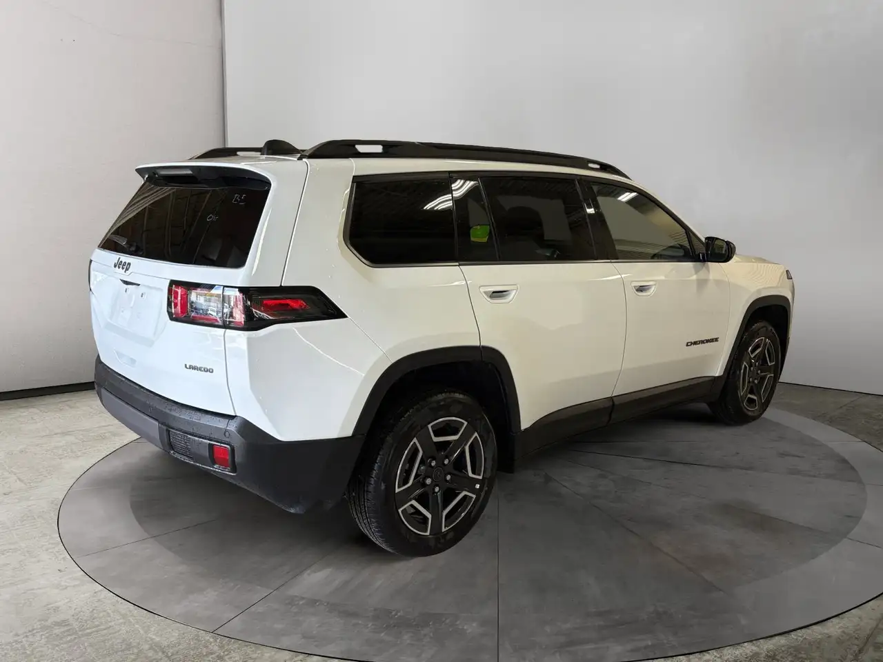 Jeep Cherokee photo Jeep Cherokee